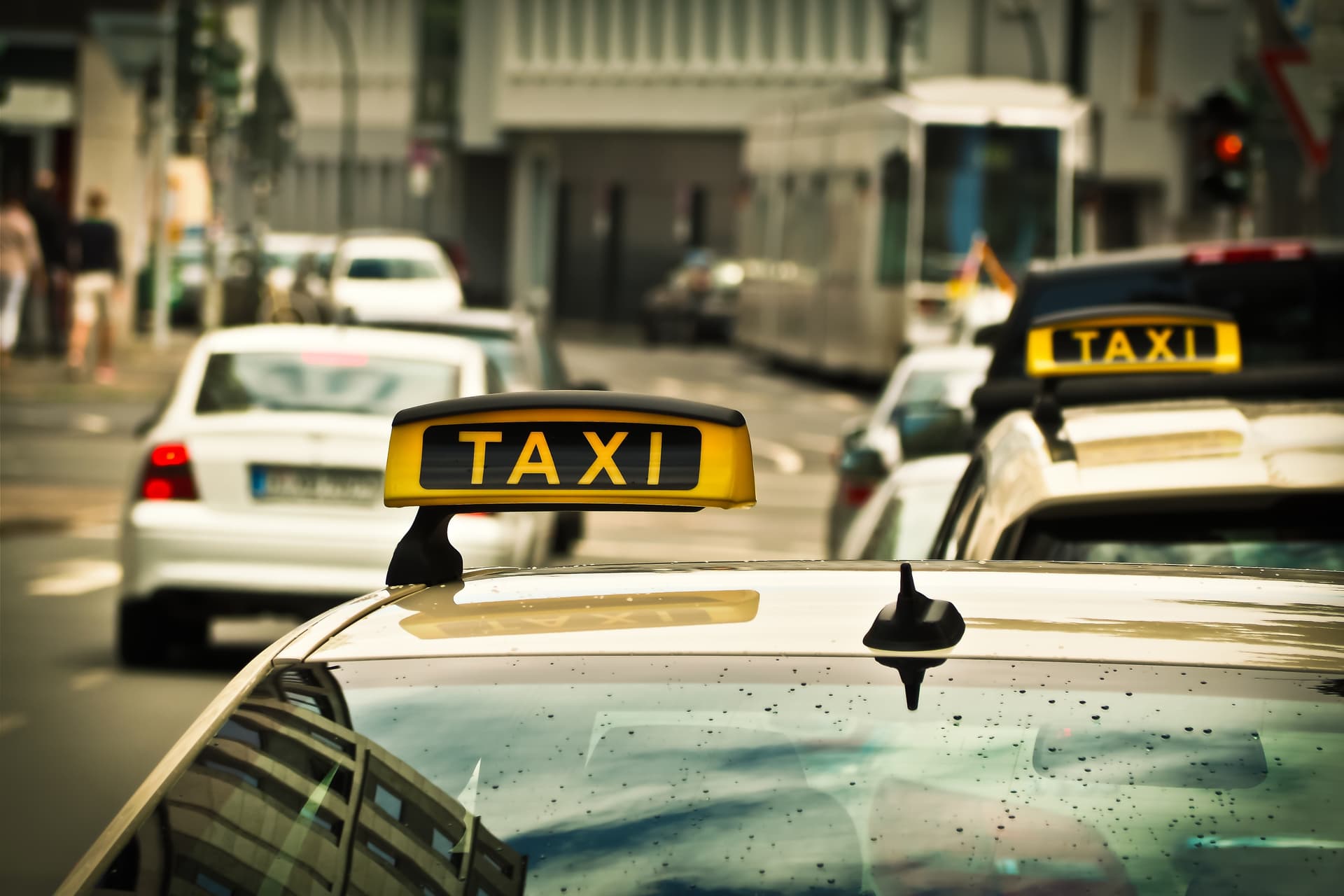 Luxury chauffeur travel